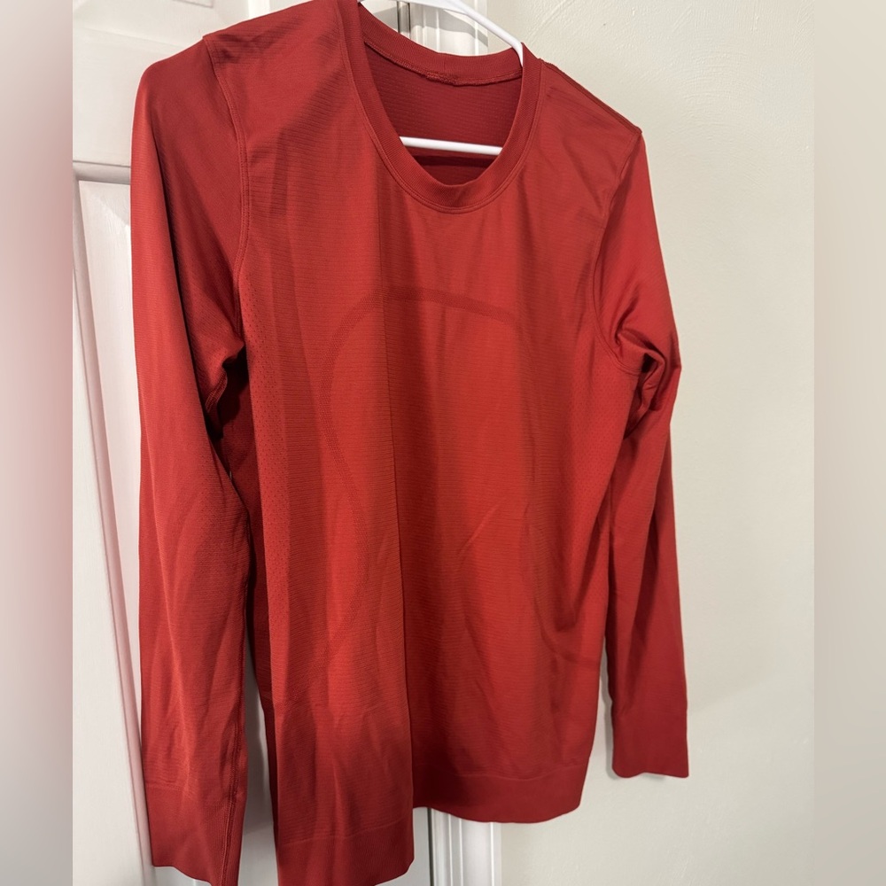 Lululemon Orange Relaxed Swiftly